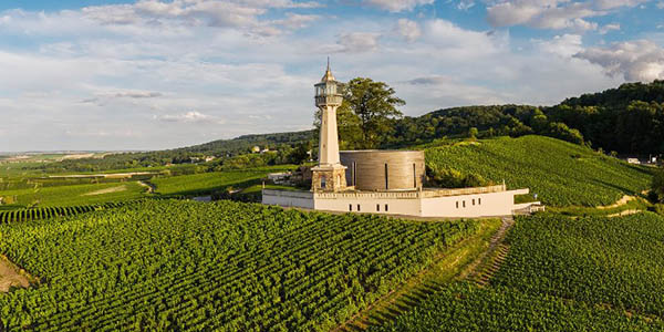 Phare de Verzenay | Reims Country Tour © Reims Tourisme ArtechDrone